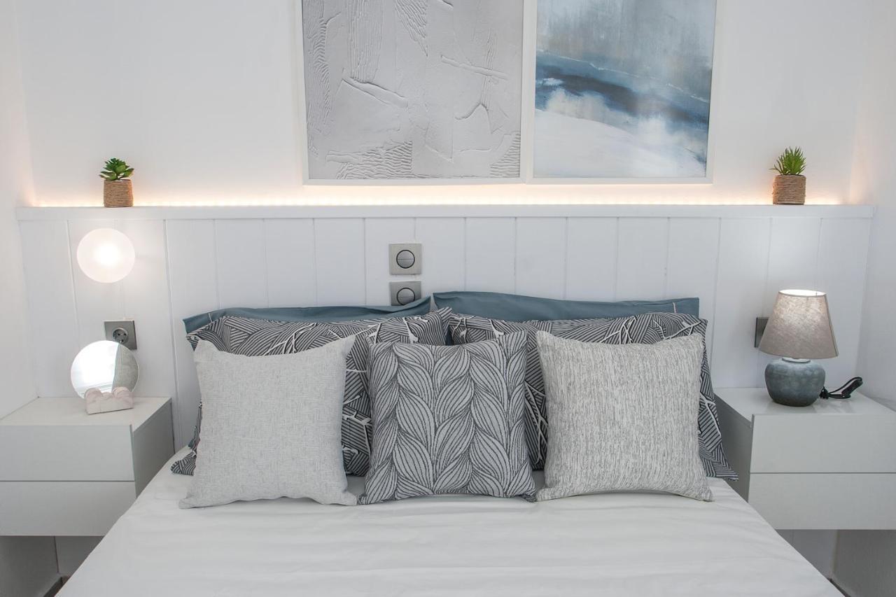 Capolavoro, Boutique Apartment With Unique Rooftop Skiathos stad Exteriör bild