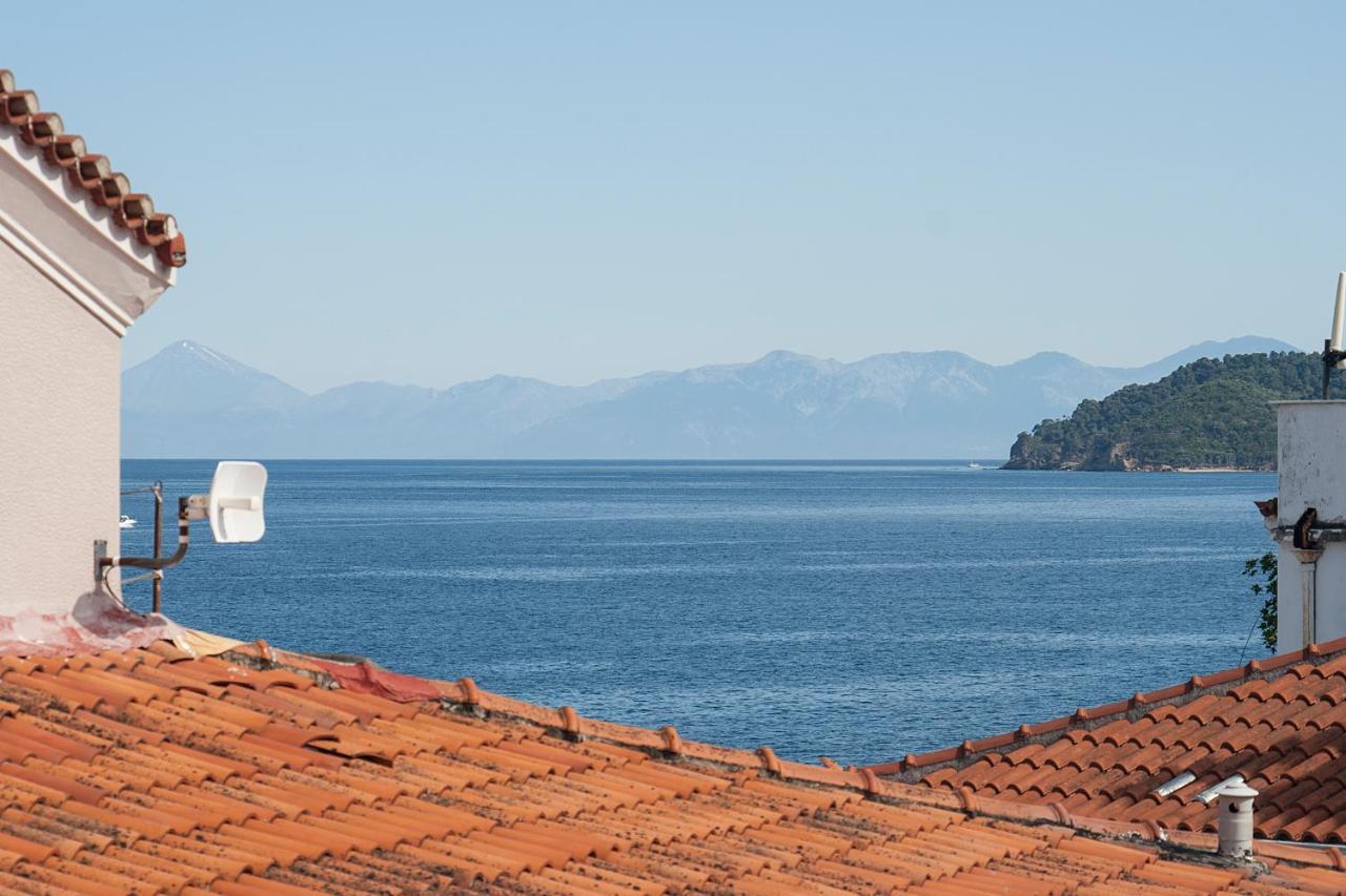 Capolavoro, Boutique Apartment With Unique Rooftop Skiathos stad Exteriör bild